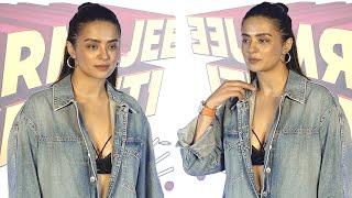 Surveen Chawla Chic Look In Casuals at Sharma Ji Ki Beti Premiere