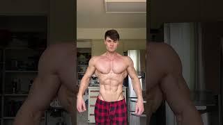 Jeff Seid Natural Bodybuilding Youtuber Fitness Model Body Update Posing Styrke Studio