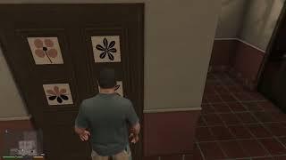 Tracey What The Heck u Doin in There? - GTA 5