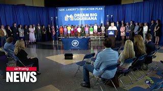 Parents sue Louisiana over Ten Commandments classroom law