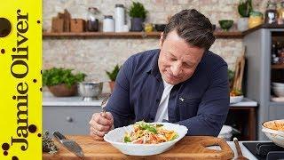 3 Minute Tomato Pasta Sauce  Jamie Oliver & Davina McCall