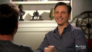 Scandals Tony Goldwyn and Scott Foley Interview Each Other