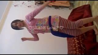 Hot saudi girl in home daNce