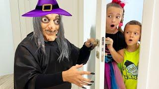 Surprise for Sofia and Maks on Halloween