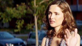 Neighbors - Rose Byrne Blu-ray Featurette