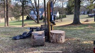 Splitting Heavy Red Oak on CountyLine 25 Ton Fast Log splitter