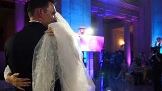 Die Hochzeit wird unterbrochen - dann bricht die Braut in Tränen aus
