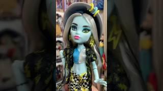 ️UNBOXING Scaradise Island Frankie Stein️ #monsterhigh #frankiestein #dolls