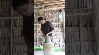 Traditional Clay Pot Making in Cambodia - NO WHEEL