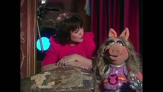 The Muppet Show - 523 Linda Ronstadt - Backstage #5 1981