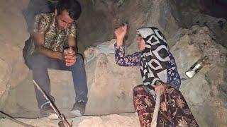 Peace in the Cave  A Nomadic Womans Escape from Home and Husband for Silence