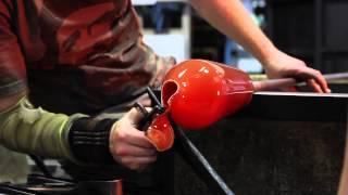 Andrew Baldwin Making a Beautiful Glass Jug at JamFactory Adelaide