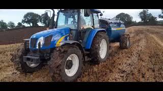 Muck spreading on winter barley stubble