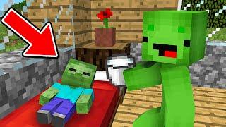 Playing Minecraft As A ZOMBIE