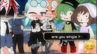  Are you single ?    TodoDeku & IidaOcha  