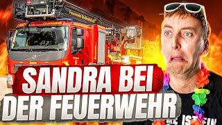 Sandra bei der Feuerwehr  Freshtorge