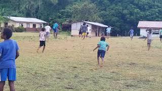 Vanuatu kids playing