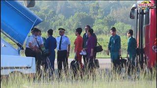 Pramugari Cantik Garuda Indonesia Pilot & Co Pilot Bergantian Jadwal Sesi Terbang di Bandara