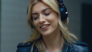 Marshall - Mid Active Noise Cancelling Headphone - Tune Out Campaign  Subway - English