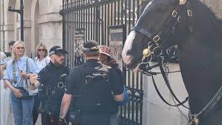 Disgusting behaviour at  horse guards. guard shouts twice you wont believe what he did.