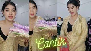 Bunda Cantik Jualan Baju Pajamas Busui Kancingnya di Lepas ?