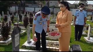 Lapas Sukabumi Ziarah dan Tabur Bunga di Makam Pahlawan Tak Dikenal dan Walikota Pertama Sukabumi