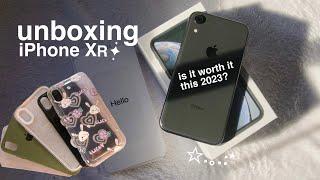 unboxing iPhone XR 128 GB  + aesthetic cases and wallpaper  Is it worth it this 2023? 