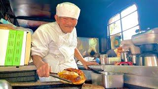 The 3rd most delicious hot dog in Japan. Until 86 years old the owner will manage  Japanese food