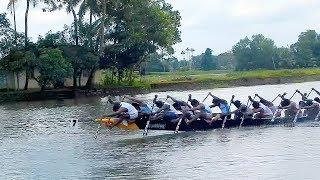 കുതിരപ്പടയാളിയേ ..കാത്തുരക്ഷിക്കണേ ...SFBC & Karichal Chundan trial 2014 - #OldIsGold