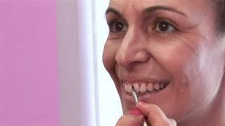Cómo maquillar un diente mellado para Halloween
