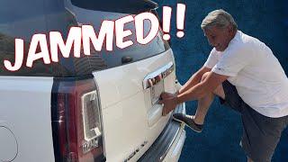 GMC Yukon liftgate stuck and wont open?? Ill show you how to get it open     I Can Do That DIY