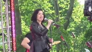 Demi Lovato - Stone Cold GMA 06-17-16