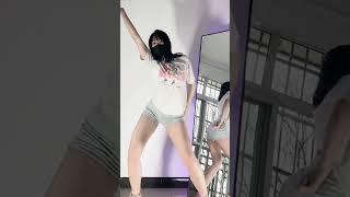 Goyang Tik tok viral 2023 #goyangtiktok #modeling #shortvideo