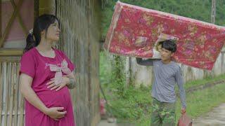 Ly Thi Binh is 7 Months Pregnant - Happy when her Lover buys a New Mattress