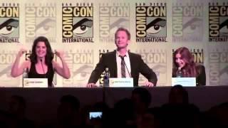 Fan imitates BARNEY STINSON NPH in comic-con