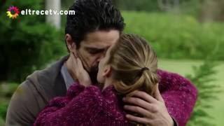 Rafael se rindió ante el amor de Ana y se besaron apasionadamente