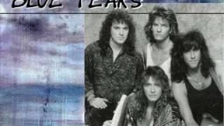 BLUE TEARS - KISSES IN THE DARK