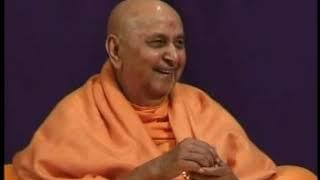 Dikhla Didar Kirtan Comedy By KP Swami in the Presence of HH Pramukhswami  Daily Guruhari Darshan