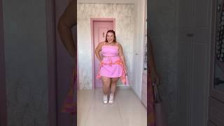 As quartas-feiras nós usamos rosa  #grwm #lookplussize #modaplussize