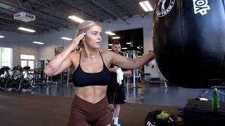 🫢 Paige VanZant is ready to throw down at Power Slap 8