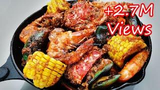 HOW TO COOK SEAFOOD BOIL WITH SPICY GARLIC BUTTER CAJUN SAUCE  MUST TRY RECIPE  SUPER EASY