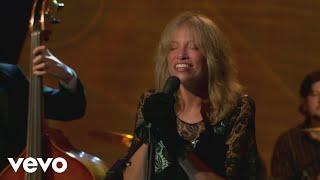 Carly Simon - Alone Together Live On The Queen Mary 2