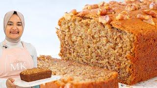 The softest BANANA BREAD recipe Ive ever had. Moist banana loaf