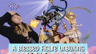 A Large & Chaotic Figure Unboxing ٩˘◡˘۶