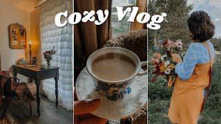 Cozy Vlog - Cottage Garden Thrifting & Baking