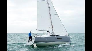 2024 BENETEAU Oceanis 30.1 For Sale.  Price Reduced on a great boat. Teak cockpit and electronics.