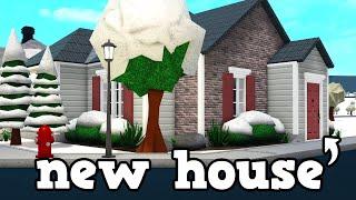 Building a NEW HOUSE in My Bloxburg Neighborhood