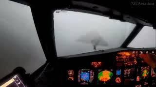 Décollage de Boeing 737 plein d’orage 2022 poste de pilotage cockpit HD