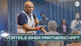 Vorteile einer Partnerschaften   Benefits of  Partnership  Miracle Friday   John Sagoe