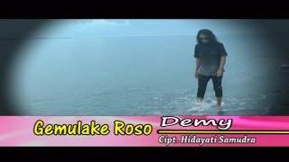 Demy - Gemulake Roso Official Music Video